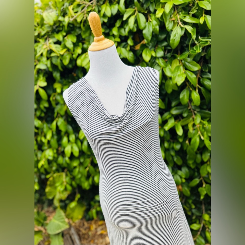 LA RELAXED sleeveless lined striped cowl neck soft maxi dress M black white
